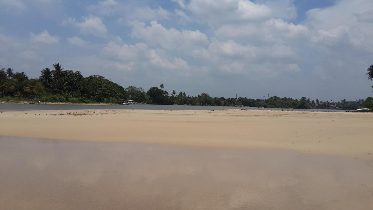 Estuary Hotel Matara Exterior foto